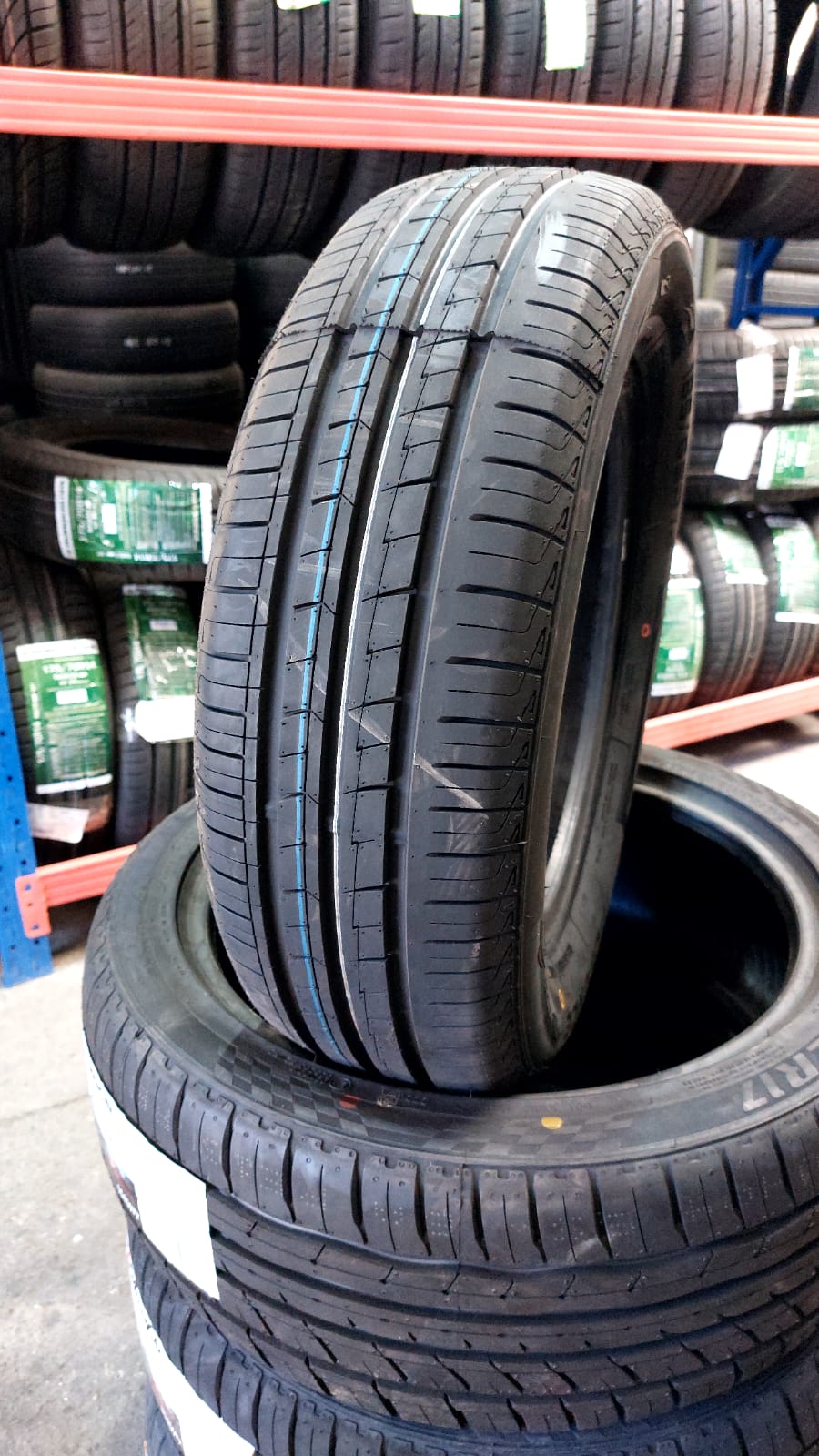 NEUMATICO 185/65/R14 Windforce Catchers H/P 86H