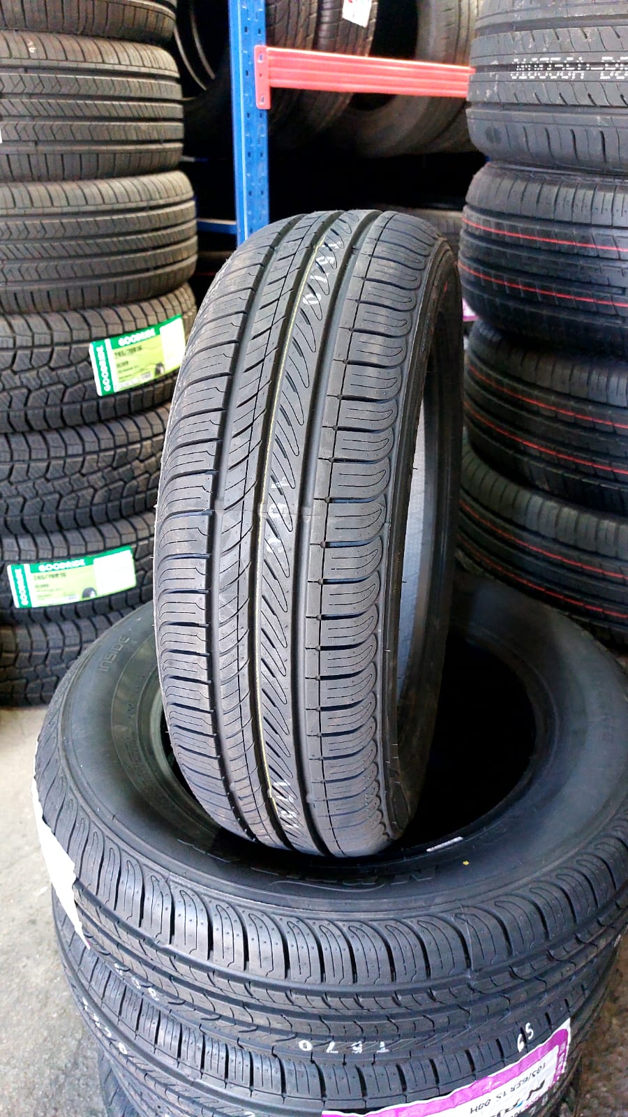 NEUMATICOS 165/60/R14 NEXEN