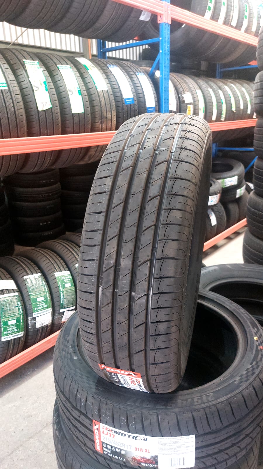 NEUMATICO 215/65/R16 ROAX 98H